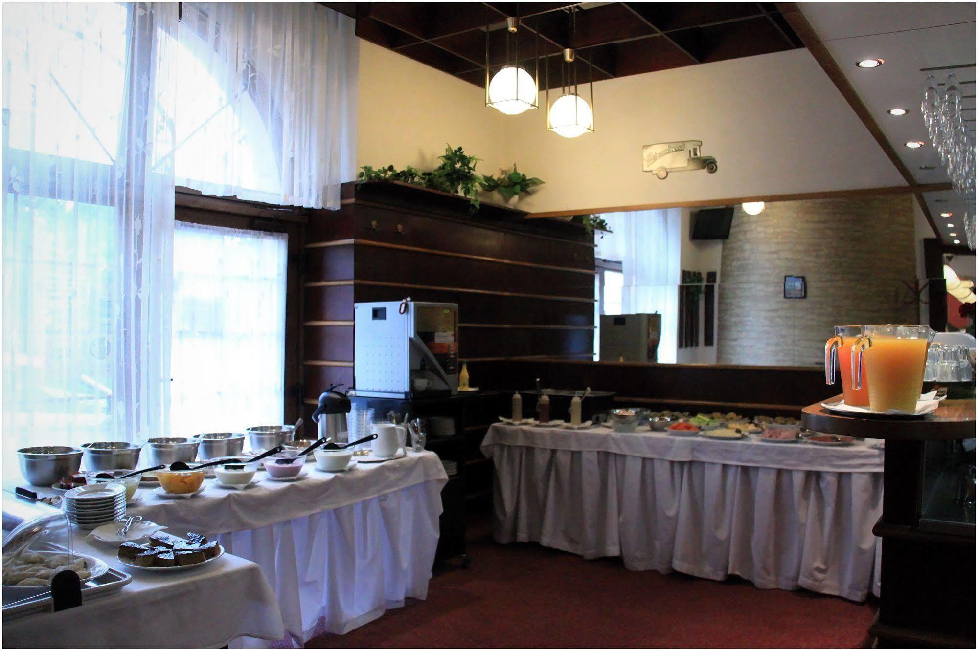 Attic Hotel Prague Luaran gambar